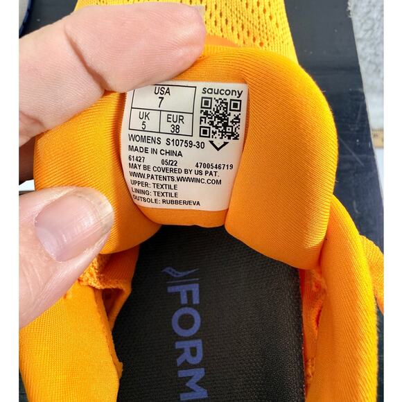 Saucony Endorphin Speed 3 Womens S7 Prospect Quartz/Trumph excellent - Picture 7 of 8